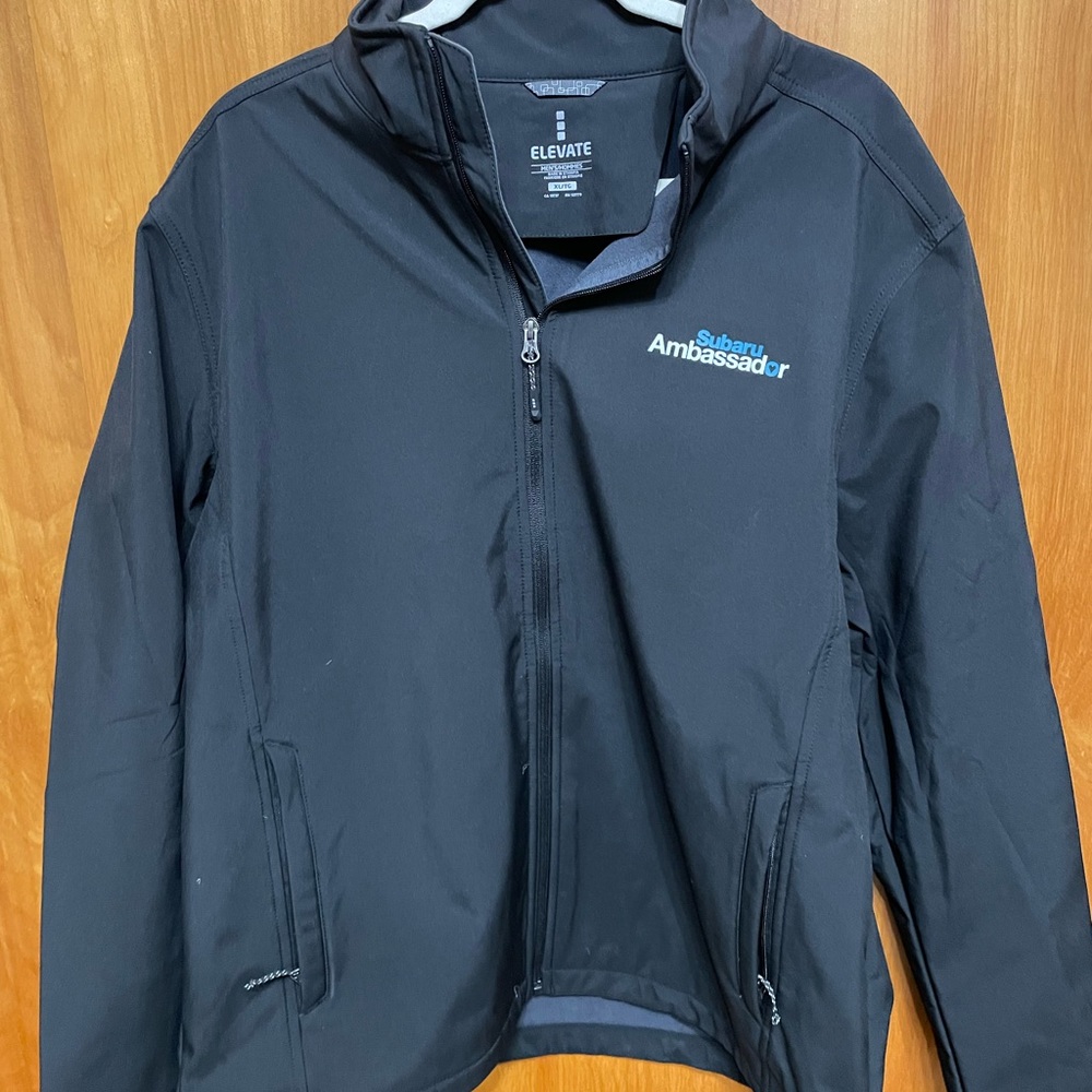 Subaru jacket size XL